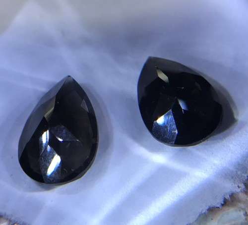 MASSIVE -4.70cts - BROWN QUARTZ SIZE PAIR - PEAR CUT -DEEP COLOR- PERFECT CUT & ALMOST PERFECT PAIR