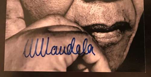 SIGNED - MANDELA PHOTOGRAPH SIGNED IN INK + CERTIFICATE BY CECIL GREENFIELDS INCLUDED + R5 COIN SET