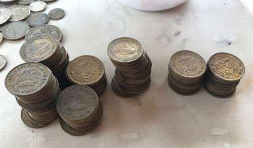BULK 1.4kg 1961-1964 RSA 1 CENT COINS - SOME NEW/UNC / AU / USED & TONED - 1 BID for all 149 AVAIL.