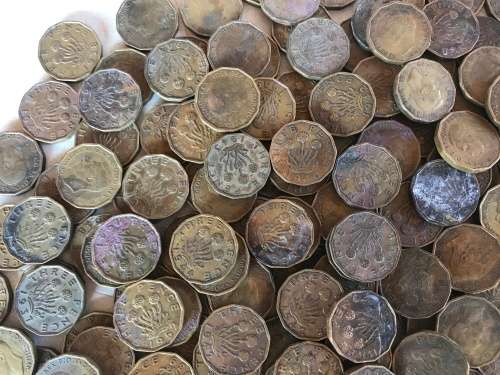 BULK 1.79kg -1937 to 1967 BRITISH THREE PENCE COINS- UNC / AU / USED & TONED - 1 BID for all 1.79 KG