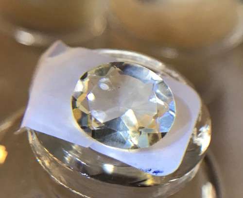 COLLECTORS 3.345cts - LIGHT YELLOW - SAPPHIRE - OVAL CUT - PERFECT CUT & SHINE