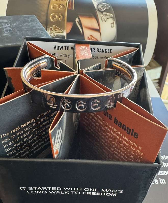 MANDELA 46664 BANGLE - PURE SILVER - 40gr - SIZE SMALL + LIMITED EDITION BOOK & 2/5/2014 SERIAL