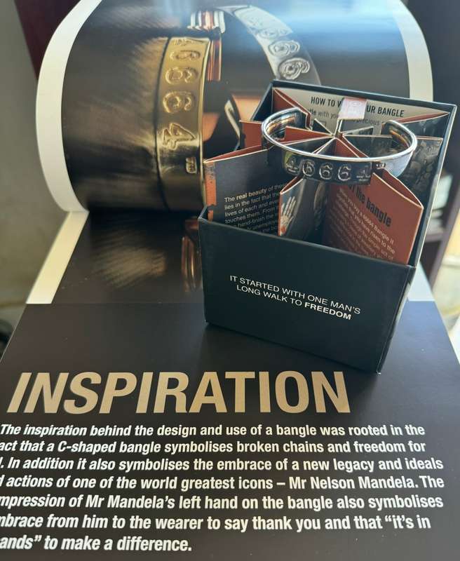 MANDELA 46664 BANGLE - PURE SILVER - 40gr - SIZE SMALL + LIMITED EDITION BOOK & 2/5/2014 SERIAL