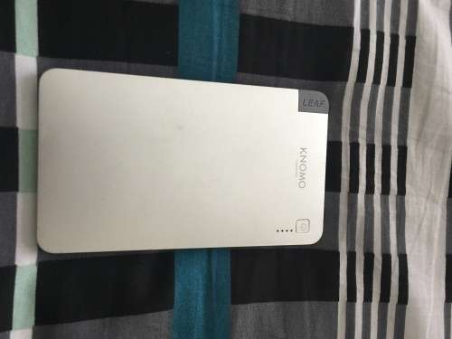 * Apple iPad Air 2 16GB Wi-Fi + Cellular with extra's worth over R7000 *