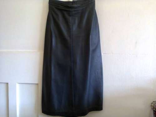 Black leather skirt size 8