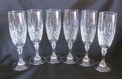 CHAMPAGNE Flutes=Glasses=Crystal=***!!STUNNING!!***=As New=Perfect condition.