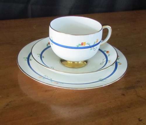 PARAGON English Fine Bone China TEA Trio Registered No. 717595 UNUSUAL & Exquisite!!!!