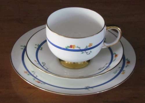 PARAGON English Fine Bone China TEA Trio Registered No. 717595 UNUSUAL & Exquisite!!!!