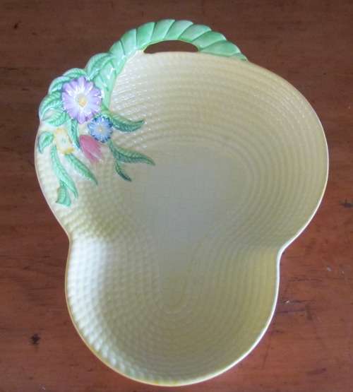 CARLTON WARE CARLTONWARE YELLOW BASKET ROPE WEAVE BOWL Flowers and Rope Handle FOXGLOVE FLORAL.