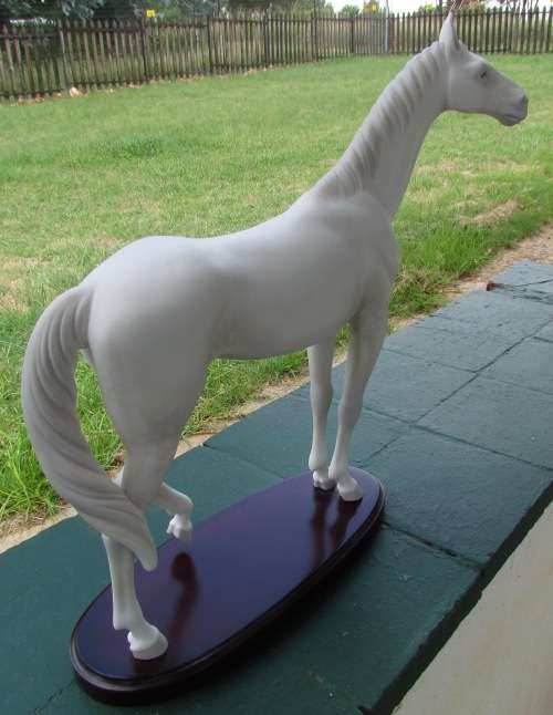 LLADRÓ=DAPPLE GREY THOROUGHBRED HORSE=LIMITED EDITION #15340=1985=CATALÁ=162 of 1000