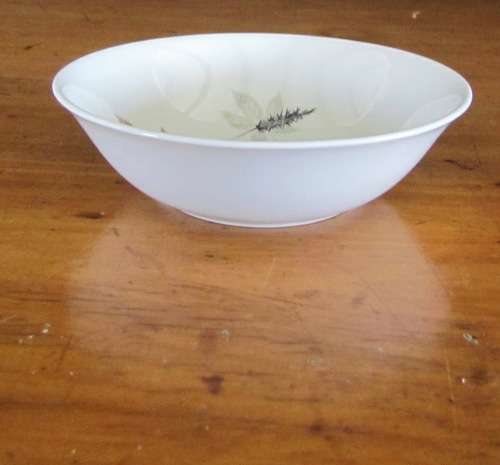 ROYAL DOULTON TUMBLING LEAVES DESSERT BOWL SPARE EXTREMELY Elegant!!!