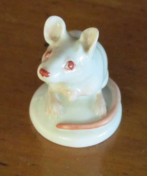 RARE WIEN Augarten AUSTRIA=White Porcelain Mouse=Designed by Professor Robert Ullman=1935!!!!!!