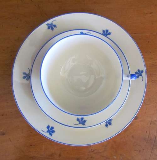 Schönwald PORCELAIN EAMAG BAVARIA GERMANY TEA SET 6 TRIOS TEAPOT MILK SUGAR CAKE 1927 BLUE and WHITE