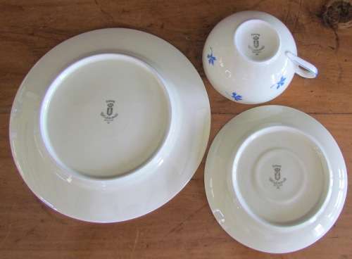 Schönwald PORCELAIN EAMAG BAVARIA GERMANY TEA SET 6 TRIOS TEAPOT MILK SUGAR CAKE 1927 BLUE and WHITE