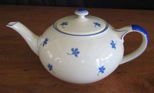 Schönwald PORCELAIN EAMAG BAVARIA GERMANY TEA SET 6 TRIOS TEAPOT MILK SUGAR CAKE 1927 BLUE and WHITE