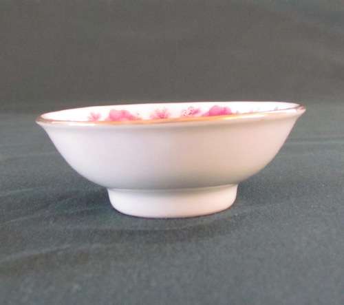 ORIENTAL Pin Dish CHINA STUNNING Nuts Snacks Flowers BOWL.