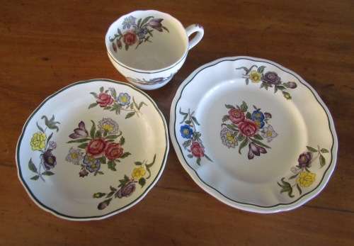 COPELAND SPODE Spring Time England TEA for 1 SET small Teapot 1 Trio Milk Sugar FLOWERS!!!