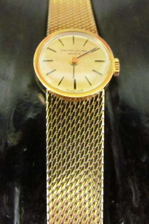 FAVRE LEUBA 18ct Gold Ladies Wristwatch=Geneve=SWISS made=Case No. 072042 7=18K.