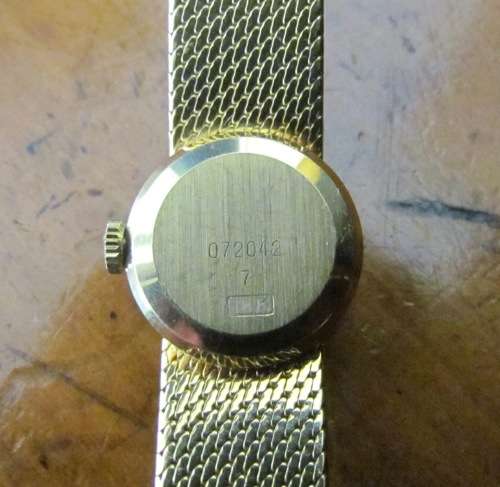 FAVRE LEUBA 18ct Gold Ladies Wristwatch=Geneve=SWISS made=Case No. 072042 7=18K.