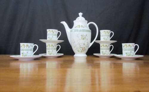 ROYAL DOULTON=TONKIN=Coffee Set=16 PIECES=1974=6 Demitasse Cups + Saucers=MILK=OPEN SUGAR=Expresso.