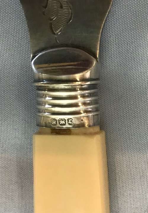 FISH SERVERS SET Sterling Silver Collars EPNS PLASTIC/BONE HANDLES 1895/6 SHEFFIELD ENGLAND BEATSON.