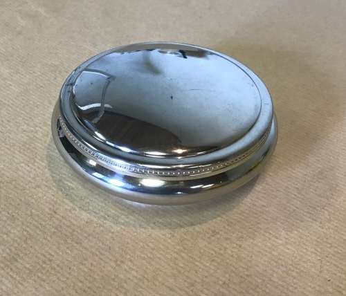 TIFFANY & Co. JEWELLERY TRINKET LIDDED DISH ROUND PEWTER HANDCRAFTED VELVET LINING BEAUTIFUL!!!!!!!!