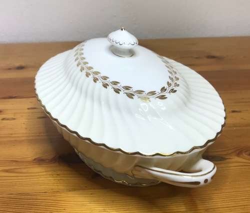 MINTON TUREEN and LID GOLD CHEVIOT PATTERN RARE MAGNIFICENT PERFECT CONDITION.