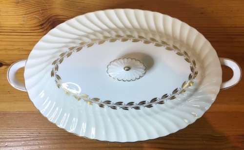 MINTON TUREEN and LID GOLD CHEVIOT PATTERN RARE MAGNIFICENT PERFECT CONDITION.