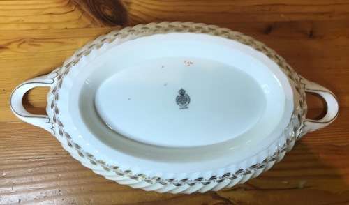 MINTON TUREEN and LID GOLD CHEVIOT PATTERN RARE MAGNIFICENT PERFECT CONDITION.