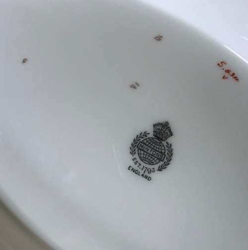 MINTON TUREEN and LID GOLD CHEVIOT PATTERN RARE MAGNIFICENT PERFECT CONDITION.