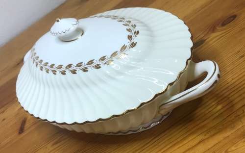 MINTON TUREEN and LID GOLD CHEVIOT PATTERN RARE Few tiny hairlines cracks on top of the lid as shown