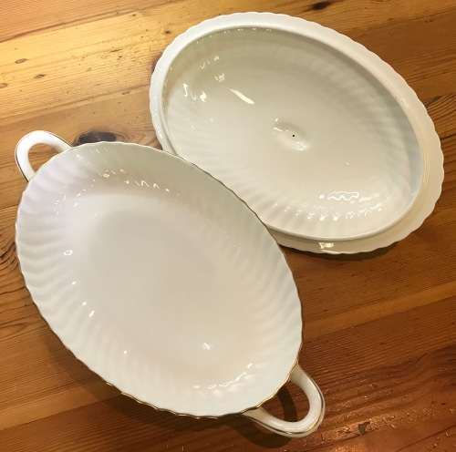 MINTON TUREEN and LID GOLD CHEVIOT PATTERN RARE Few tiny hairlines cracks on top of the lid as shown