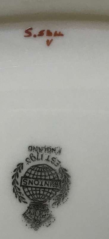 MINTON TUREEN and LID GOLD CHEVIOT PATTERN RARE Few tiny hairlines cracks on top of the lid as shown