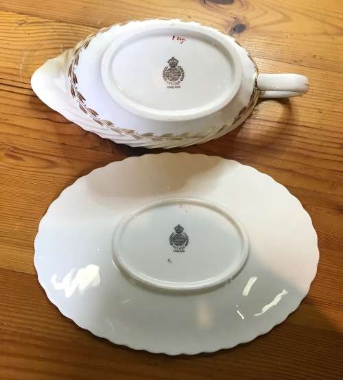 MINTON GRAVY BOAT and SAUCER GOLD CHEVIOT PATTERN RARE Very good condition.