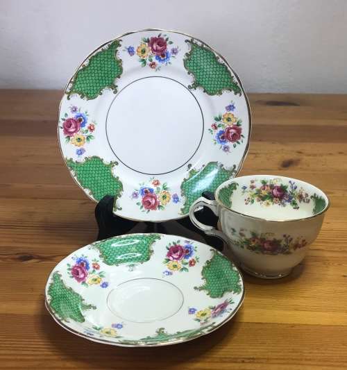 JAMES KENT=TEA TRIO'S x 6="SANDRINGHAM" PATTERN 3018=LONGTON=STAFFORDSHIRE=1950's=England=Scarce!!!