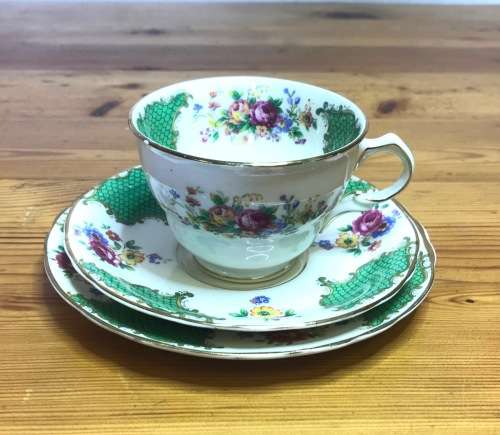 JAMES KENT=TEA TRIO'S x 6="SANDRINGHAM" PATTERN 3018=LONGTON=STAFFORDSHIRE=1950's=England=Scarce!!!