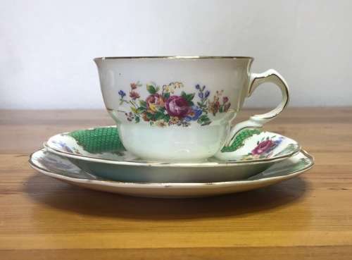 JAMES KENT=TEA TRIO'S x 6="SANDRINGHAM" PATTERN 3018=LONGTON=STAFFORDSHIRE=1950's=England=Scarce!!!