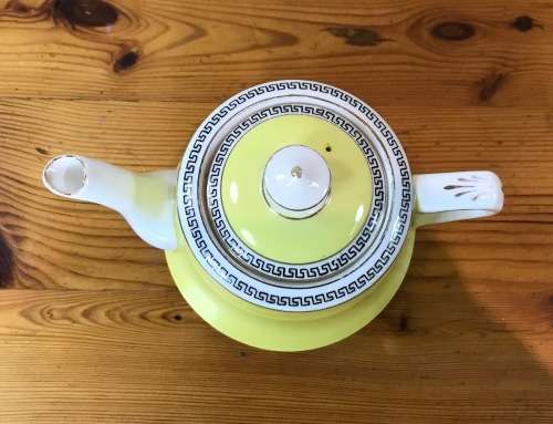 YELLOW ROYAL ALBERT 1917-1925 4510 T.C.W. TEA for 2 TEAPOT 2 TRIOS MILK SUGAR CAKE PLATE THOMAS WILD