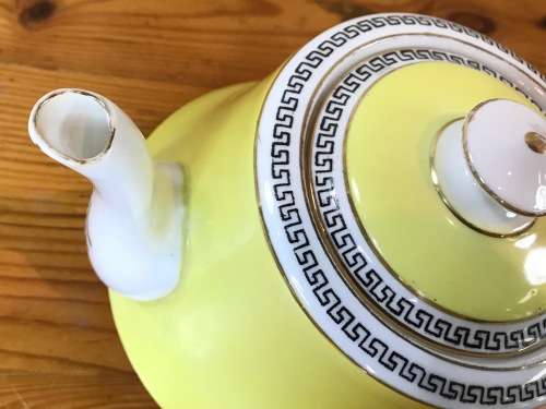 YELLOW ROYAL ALBERT 1917-1925 4510 T.C.W. TEA for 2 TEAPOT 2 TRIOS MILK SUGAR CAKE PLATE THOMAS WILD
