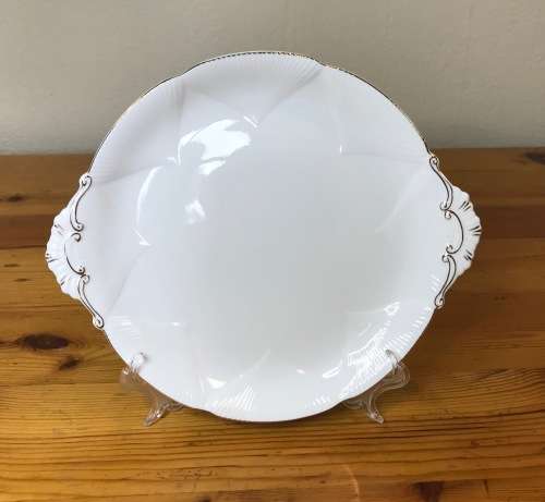ROYAL ALBERT CORONET CAKE PLATE=1967 to 1979=STUNNING!!!!