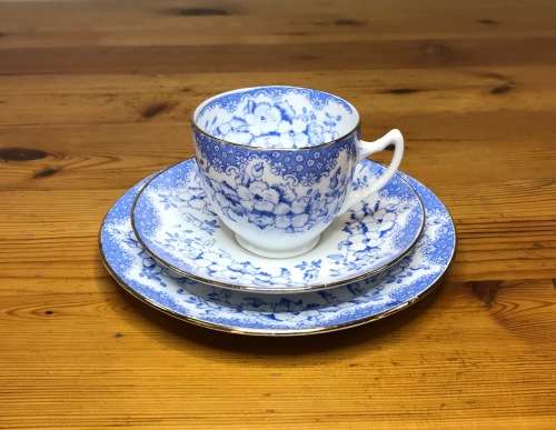 ROYAL ALBERT BLUE and WHITE 1927-35 5698 T.C.W. 6 x TRIO`s CAKE PLATE MILK SUGAR THOMAS CLARKE WILD.