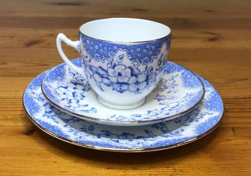 ROYAL ALBERT BLUE and WHITE 1927-35 5698 T.C.W. 6 x TRIO`s CAKE PLATE MILK SUGAR THOMAS CLARKE WILD.