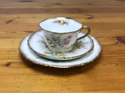 DAVID CHAPMAN and SONS LONGTON ENGLAND TEA SET 6 x TRIO`s CAKE PLATE MILK SUGAR FOXGLOVE FLOWERS!!!!