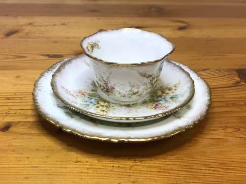 DAVID CHAPMAN and SONS LONGTON ENGLAND TEA SET 6 x TRIO`s CAKE PLATE MILK SUGAR FOXGLOVE FLOWERS!!!!