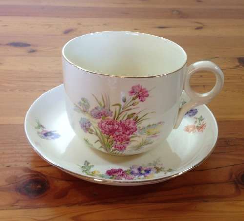 Royal Winton Grimwades GIANT CUP and SAUCER ENGLAND 1938 Floral FLOWERS!! COFFEE!! TEA!!