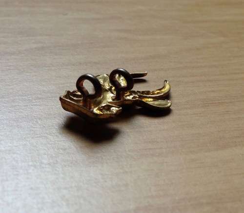 SOUTH AFRICA INFANTRY BERET BRASS BADGE=SPRINGBOK HEAD=LOOPS=SADF=DEFENCE FORCE=ARMY
