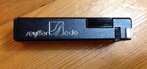 LIGHTER=SEYFFER SEDE=PLASTIC BOX=BLACK=CIGARETTE=CIGAR=SMOKING.