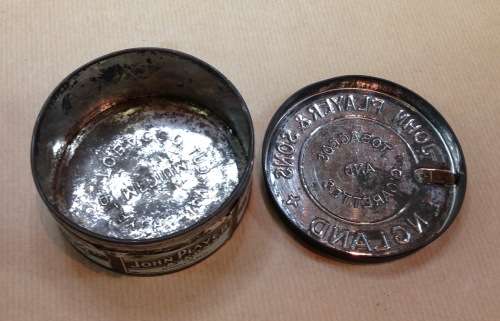 JOHN PLAYER and SONS=MEDIUM NAVY CUT=TOBACCO and CIGARETTES TIN=LOCKABLE=ENGLAND=NOTTINGHAM CASTLE
