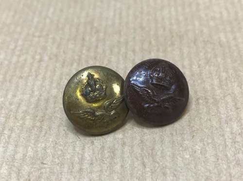 ROYAL AIRFORCE KING`s CROWN 2 x Military Brass Uniform Buttons 16mm diameter 1 Red ENGLAND