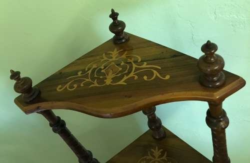 VICTORIAN INLAID WALNUT WHATNOT 1837 to 1901 Inlaid four tier corner what-not turned column supports